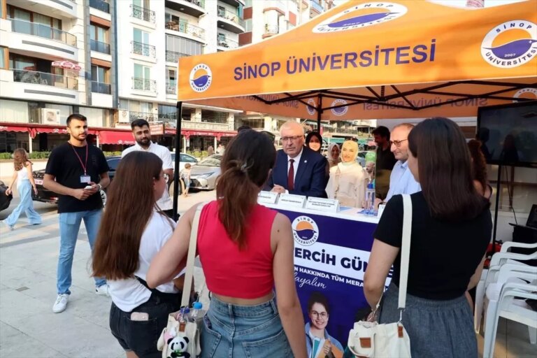 sinop-universitesi-tanitim-gunleri-basladi-kn6SMACT.jpg