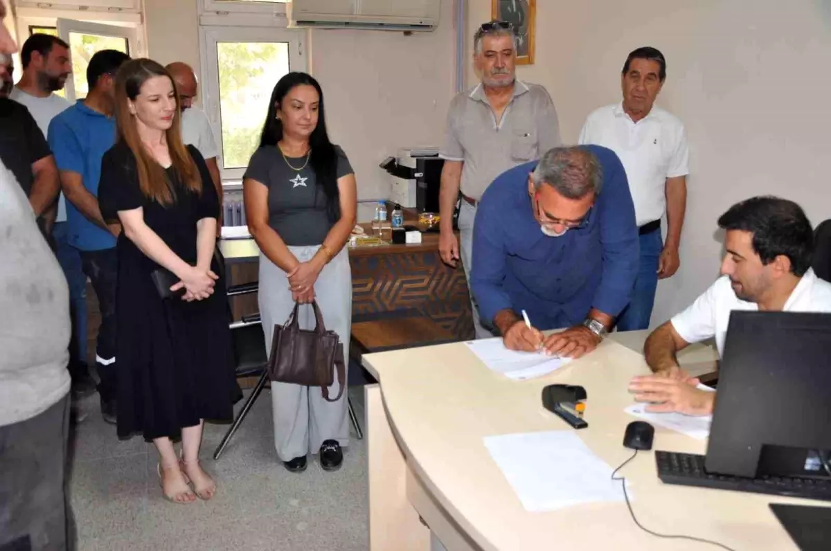 cemil kurt chp selendi ilce baskani oldu eeKExY27