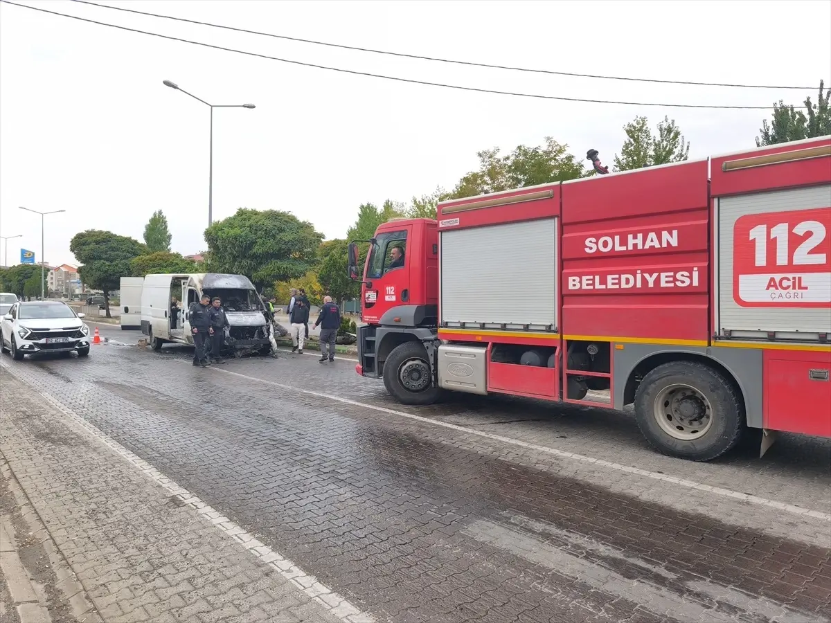 bingolde panelvan alev aldi JsN7uSSu.jpg