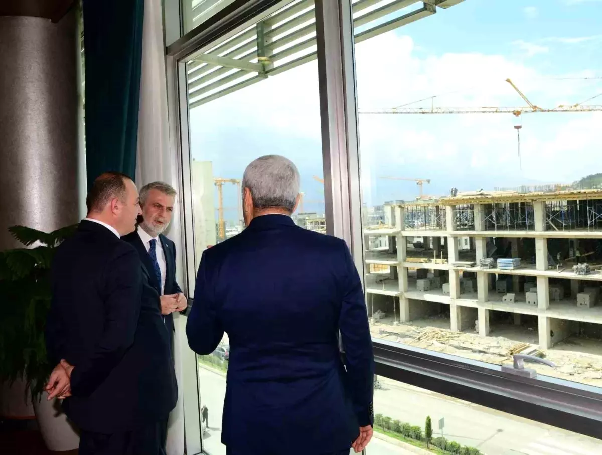 kahramanmarasta azerbaycan mahallesi acildi SyRab4Xt