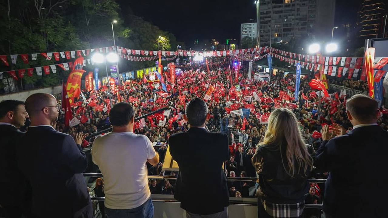 saatler kaldi chp bir ilki gerceklestiriyor NsW3yIxl.jpg