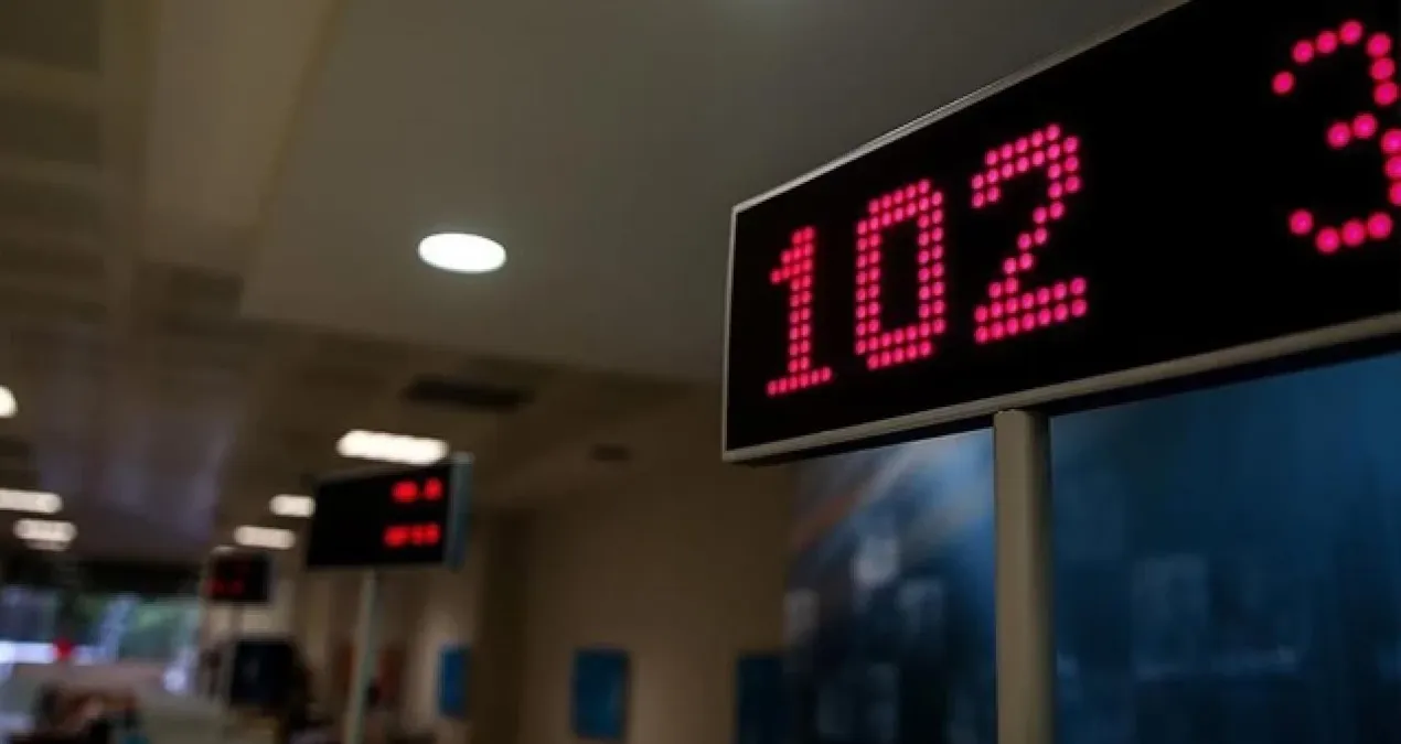 turkiyenin 23 yillik bankasi satisa cikarildi sEqtv7uq.jpg