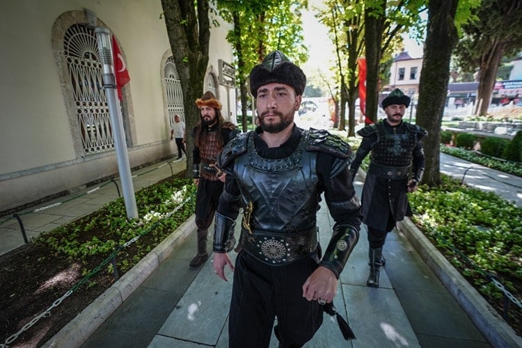 Osman Gazi Türbesi Jandarma